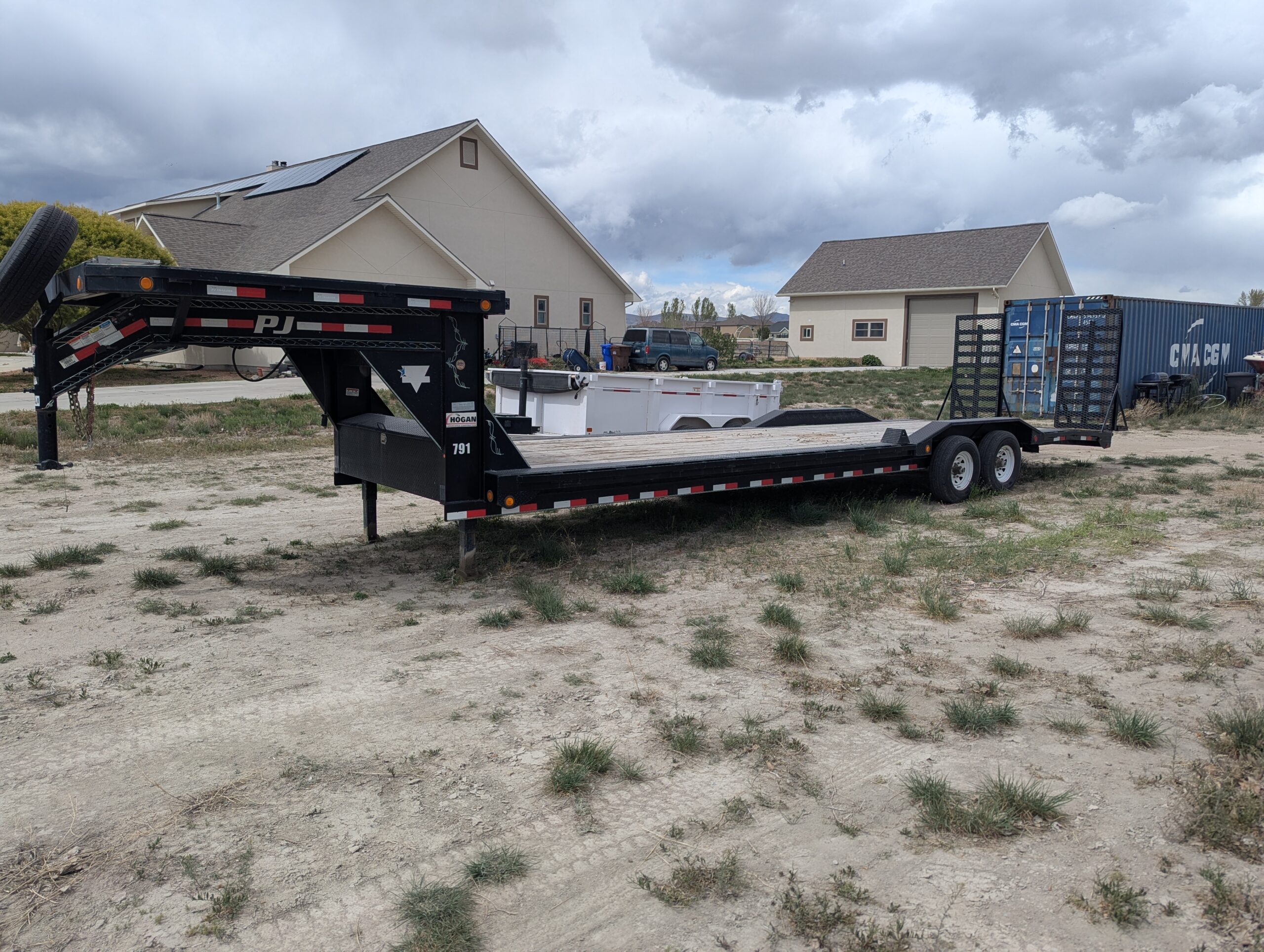 Gooseneck Deckover Equipment Trailer 8×32 Gooseneck Deckover Equipment Trailer 8×32