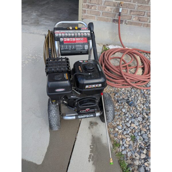 Simpson IR61134 Gas Pressure Washer